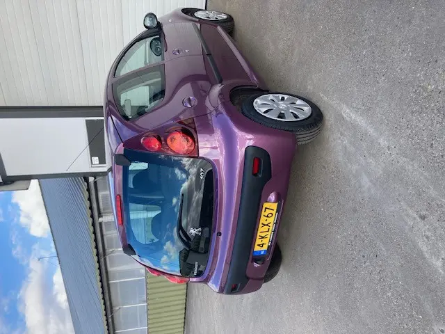 Peugeot 107 1.0 Active 2013 Benzine 7