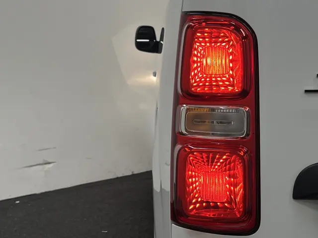 Citroën Jumpy 2.0 BlueHDI 180 M Club 2020 Diesel 10