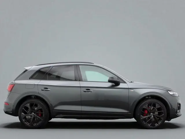 Audi Q5 40 TFSI S edition 2024 Benzine 6