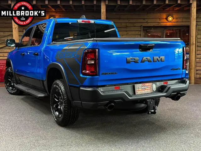 Dodge Ram 1500 Rebel Hurricane 3.0 SST 2024 Benzine 6