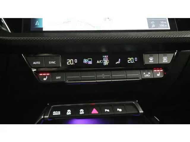 Audi RS3 Limousine 2.5 TFSI 400pk Quattro 2023 Benzine 50