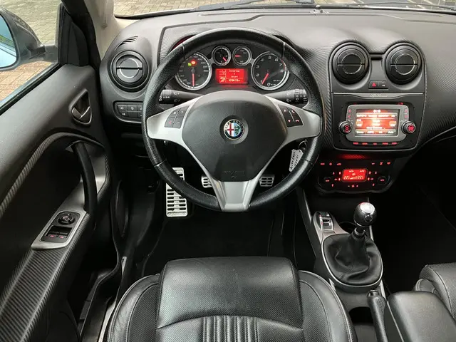 Alfa Romeo MiTo 0.9 TwinAir Esclusivo 2014 Benzine 13