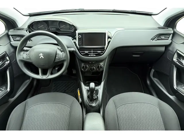 Peugeot 208 1.2 PureTech Blue Lion 2018 Benzine 17