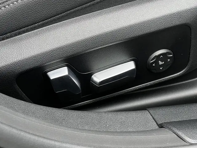 BMW i4 M50 High Executive 84 kWh 2023 Elektrisch 17