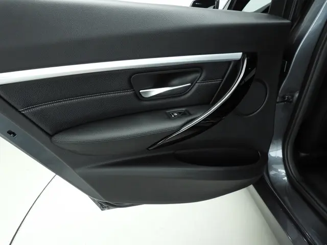 Alpina B3 S biturbo 2017 Benzine 17