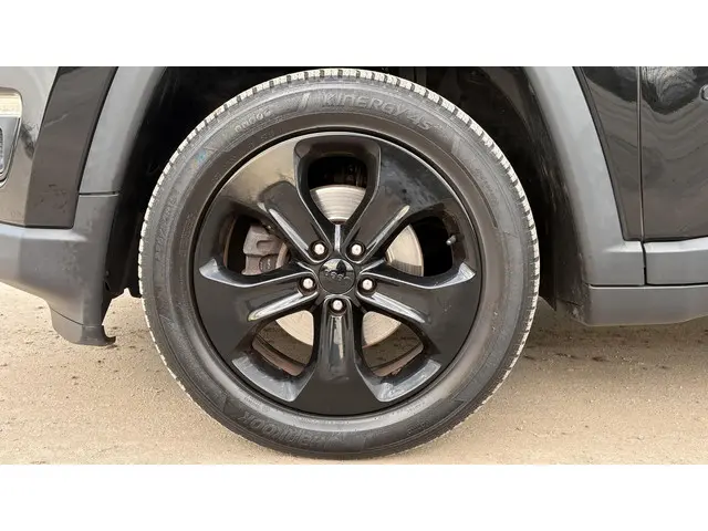 Jeep Compass 1.4 MultiAir Night Eagle 2018 Benzine 4