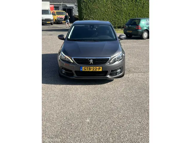 Peugeot 308 1.5 BlueHDi Blue Lease Premium 2019 Diesel 4