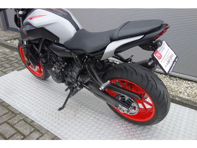 Yamaha MT 07 ABS 2019 Benzine 16