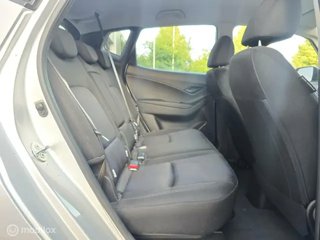 Hyundai ix20 1.4i i-Drive | NAP | Airco 2013 Benzine 24