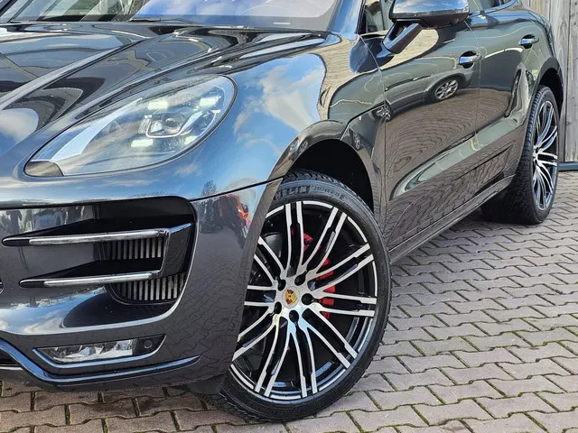 Porsche Macan 3.6 Turbo 2016 Benzine 3