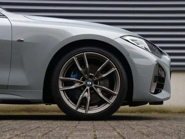 BMW 4 Serie Cabrio M440i 2022 Benzine 10
