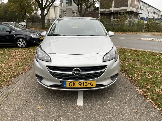 Opel Corsa-e 1.0 Turbo Business+ 2015 Benzine 3