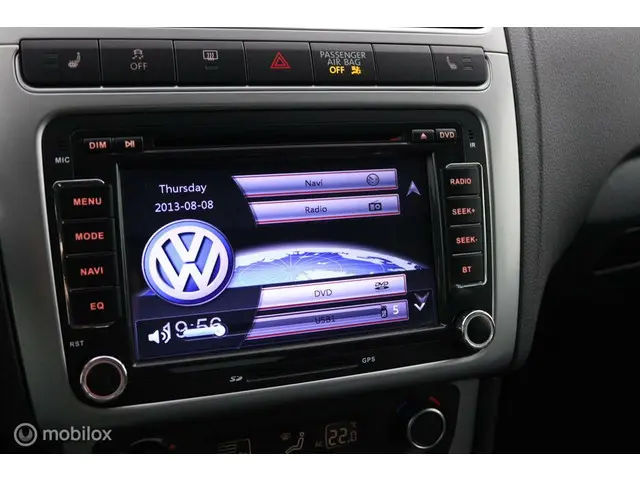 Volkswagen Polo 1.2 Easyline life uitvoering 2013 Benzine 7