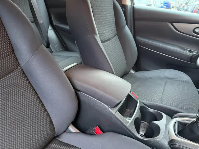 Nissan QASHQAI 1.2 Acenta 2014 Benzine 28