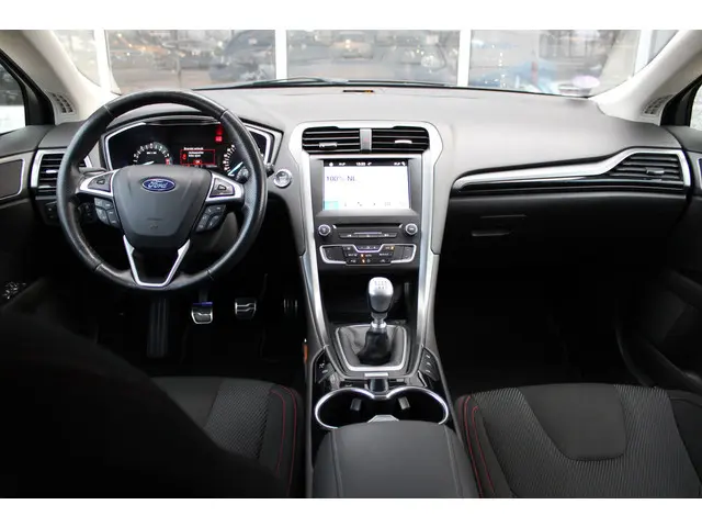 Ford Mondeo 1.5 Ecoboost 161 Pk ST Line HB 2017 Benzine 16