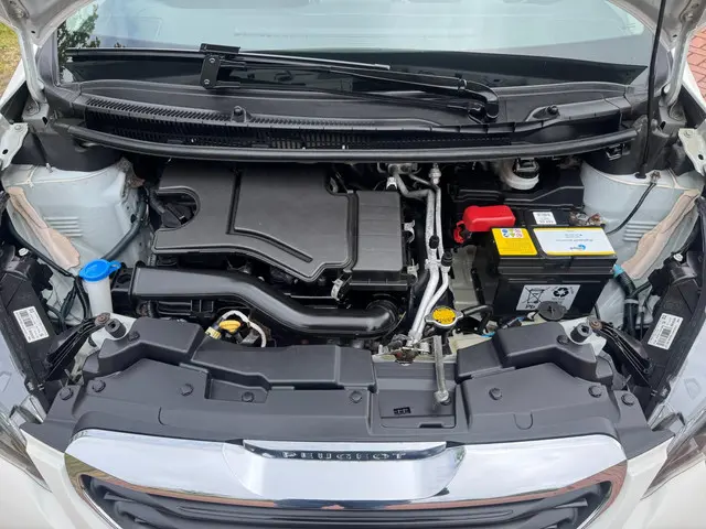 Peugeot 108 1.0 VTi Active 105.000 KM 2014 Benzine 22