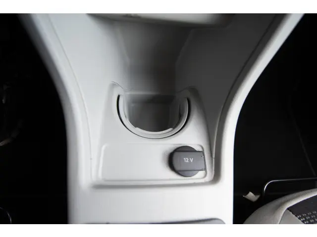 SEAT Mii 1.0 Style Chic 2014 Benzine 19