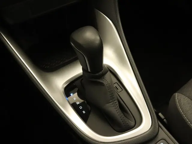 Toyota Yaris 1.5 Hybrid Active 2021 Hybride Benzine 27