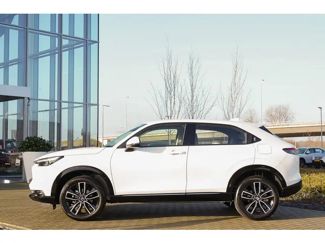 Honda HR-V 1.5i e:HEV ADVANCE 2023 Hybride Benzine 60
