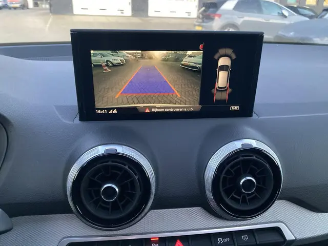 Audi Q2 35 TFSI/150PK S-Tronic S Edition 2024 Benzine 8