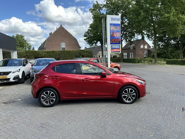 Mazda 2 1.5 Skyactiv-G TS+ 2017 Benzine 3