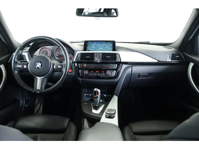 BMW 3 Serie Touring 320i M-Sport 184pk 2017 Benzine 28