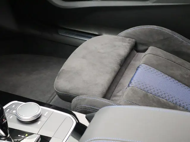 BMW 2 Serie Gran Coupé 218i 2022 Benzine 26