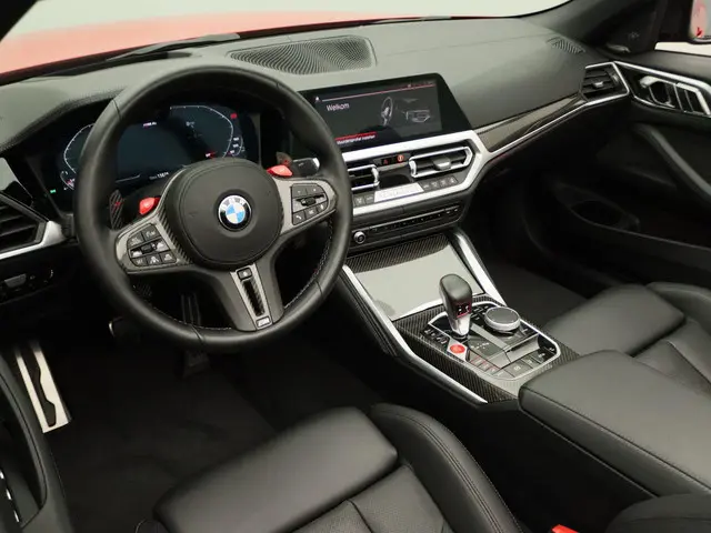 BMW M4 Cabrio M4 xDrive Competition 2023 Benzine 10