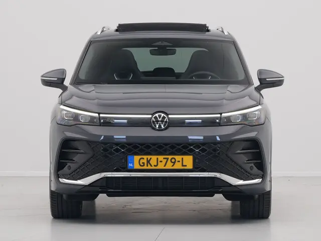 Volkswagen Tiguan 1.5 eTSI R-Line Business 2024 Benzine 8