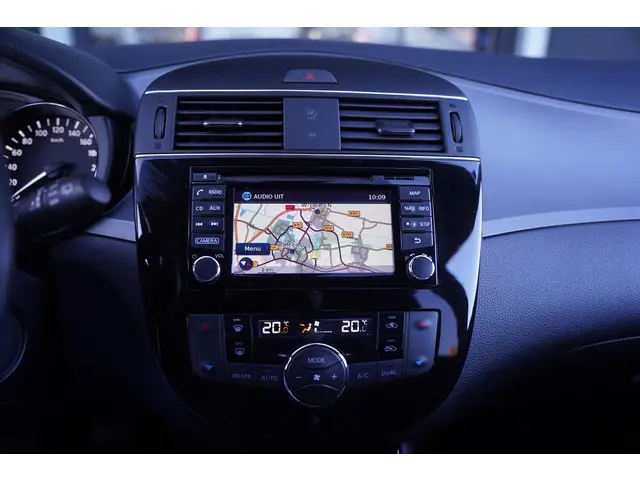 Nissan Pulsar 1.2 DIG-T N-Connecta 2018 Benzine 38