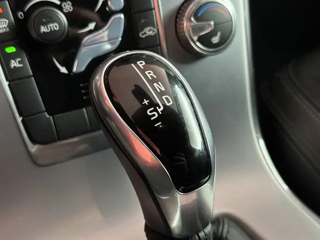 Volvo V60 1.5 T3 Polar+ 2018 Benzine 41