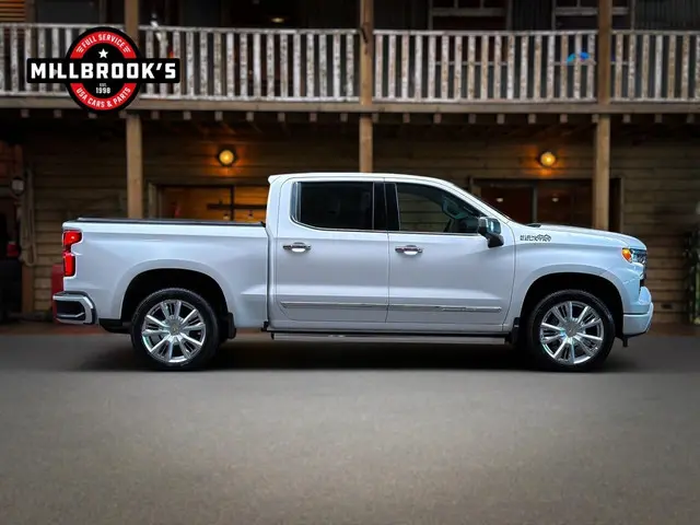 Chevrolet Silverado High Country 6.2 V8, 2024 Benzine 9