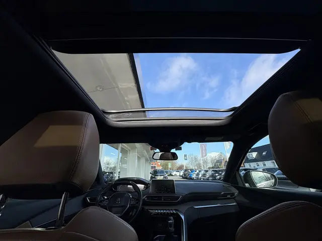 Peugeot 5008 1.2T 130pk Blue Lease GT-Line 2018 Benzine 8