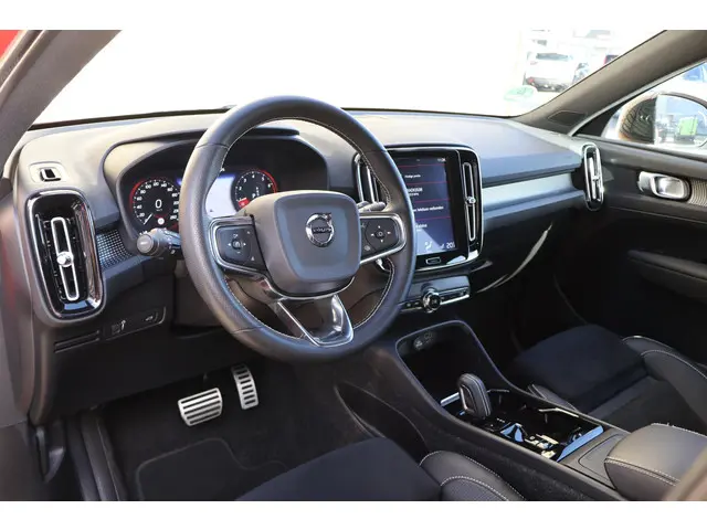 Volvo XC40 1.5 T3 R-Design 2020 Benzine 13