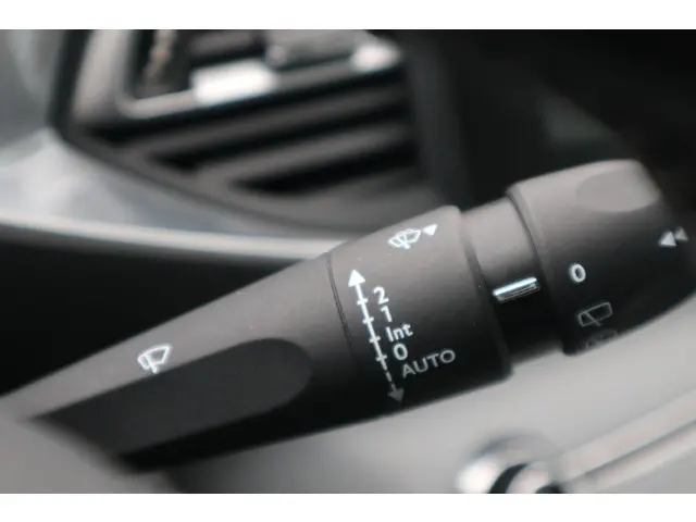 Peugeot 308 1.6 THP Active 2013 Benzine 23