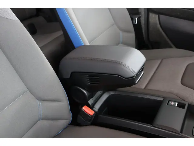 BMW i3 S 120Ah 42 kWh 2022 Elektrisch 50