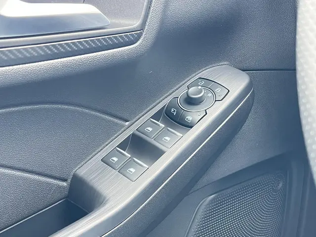 Ford Kuga 2.5 FHEV ST-Line 2025 Hybride Benzine 16