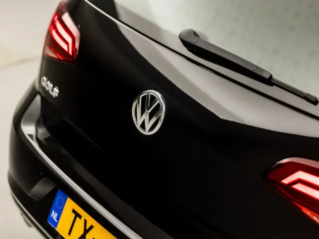 Volkswagen Golf 1.5 TSI Sportline 2018 Benzine 29