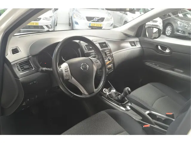 Nissan Pulsar 1.2 DIG-T Acenta 2015 Benzine 6