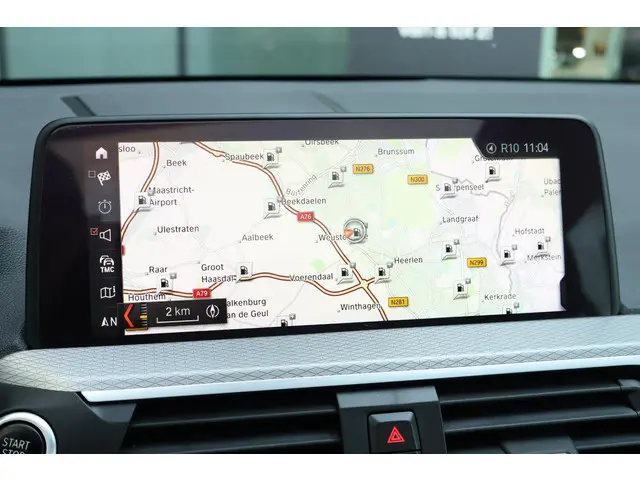 BMW X3 xDrive20i High Executive 2018 Benzine 30