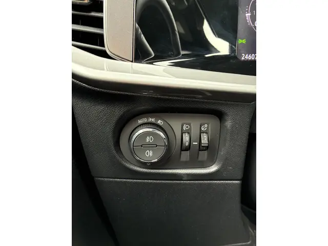 Opel Mokka 1.2 Turbo 130Pk Ultimate 2024 Benzine 30