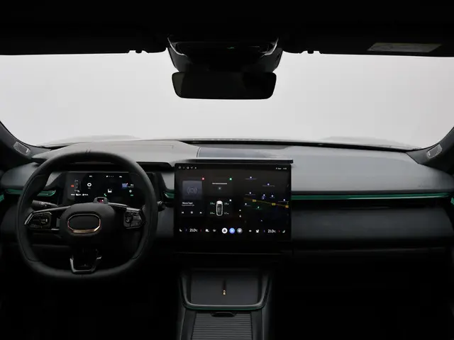 Lynk & Co 08 1.5 More 2026 Hybride Benzine 19