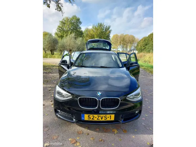 BMW 1 Serie 114i EDE Business Sport 2013 Benzine 4