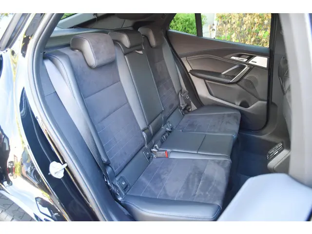 BMW X2 sDrive20i 2024 Benzine 22