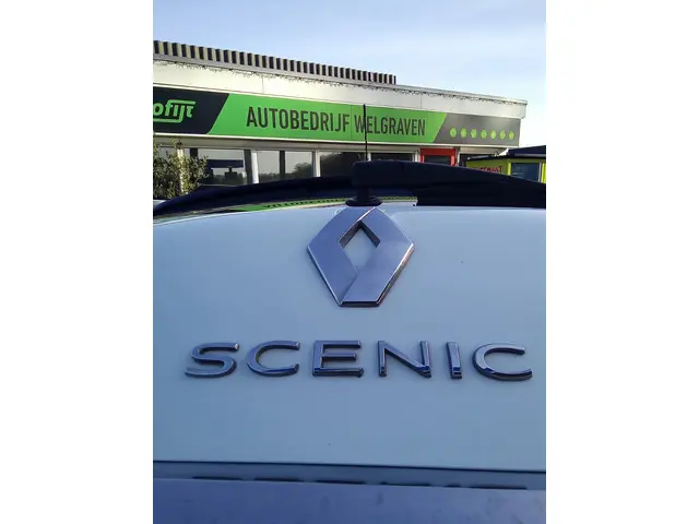 Renault Scénic 1.3 TCe Automaat Bose 2019 Benzine 16
