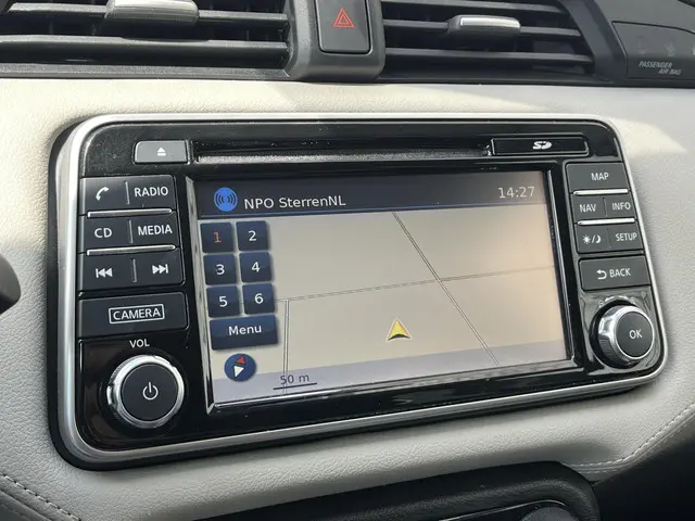 Nissan Micra 0.9 IG-T Tekna 2017 Benzine 11