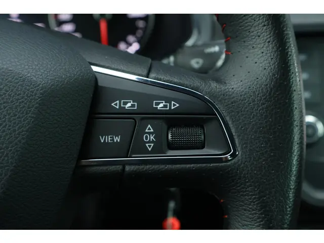 SEAT Arona 1.5 TSI EVO FR 2019 Benzine 17