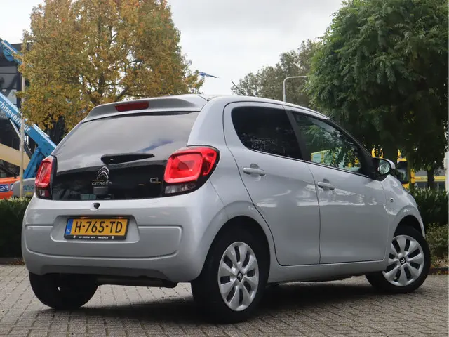 Citroën C1 1.0 VTi 2020 Benzine 2