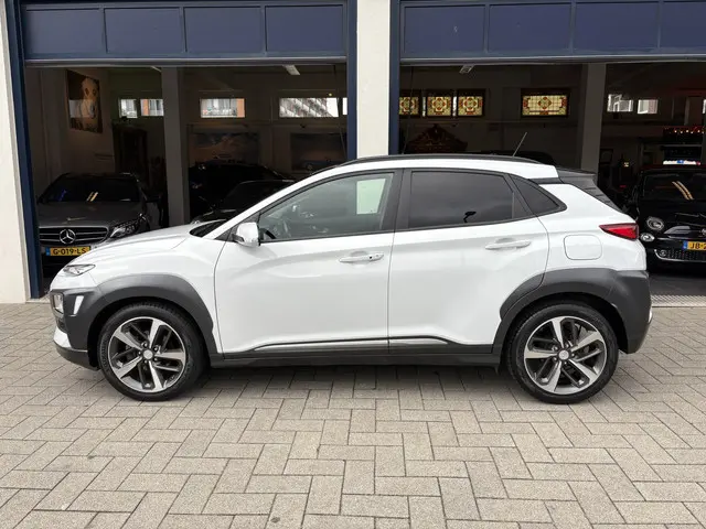 Hyundai Kona 2