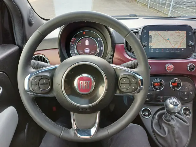 Fiat 500 1.2 Lounge 2020 Benzine 20